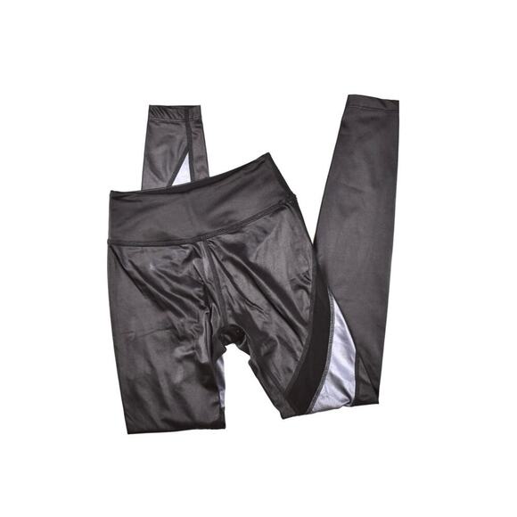 Beyond Yoga Gloss Over Waves Leggings - Picture 5 of 7